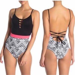 MAAJI COLORBLOCK REVERSIBLE ONE PIECE SWIMSUIT SIZE MEDIUM